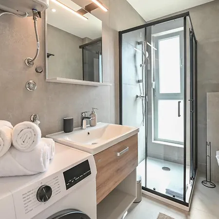 Apartments Break With Pool Novalja Room photo