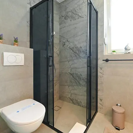 Apartments Break With Pool Novalja Room photo