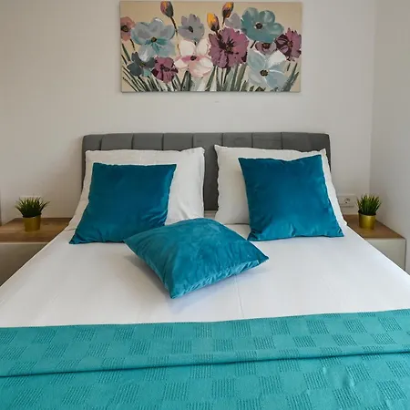 Apartments Break With Pool Novalja Room photo