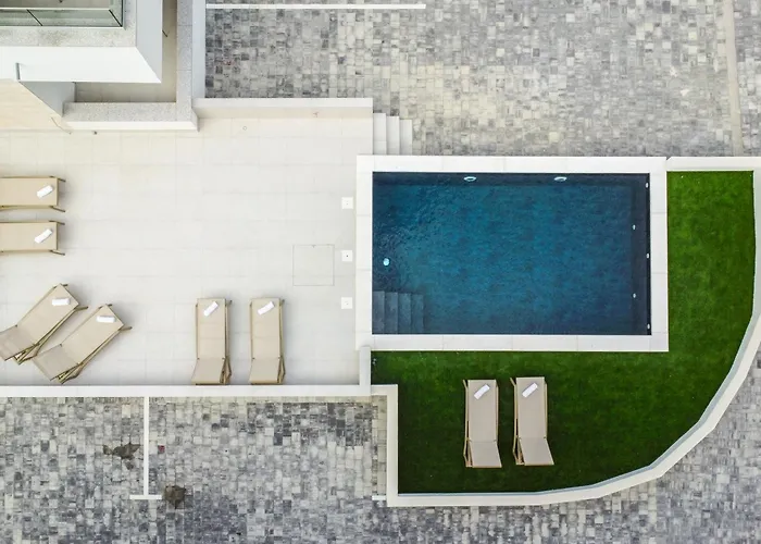 Apartments Break With Pool